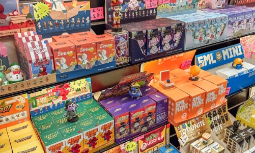 Thị trường hộp mù tiếp tục phát triển mạnh mẽ