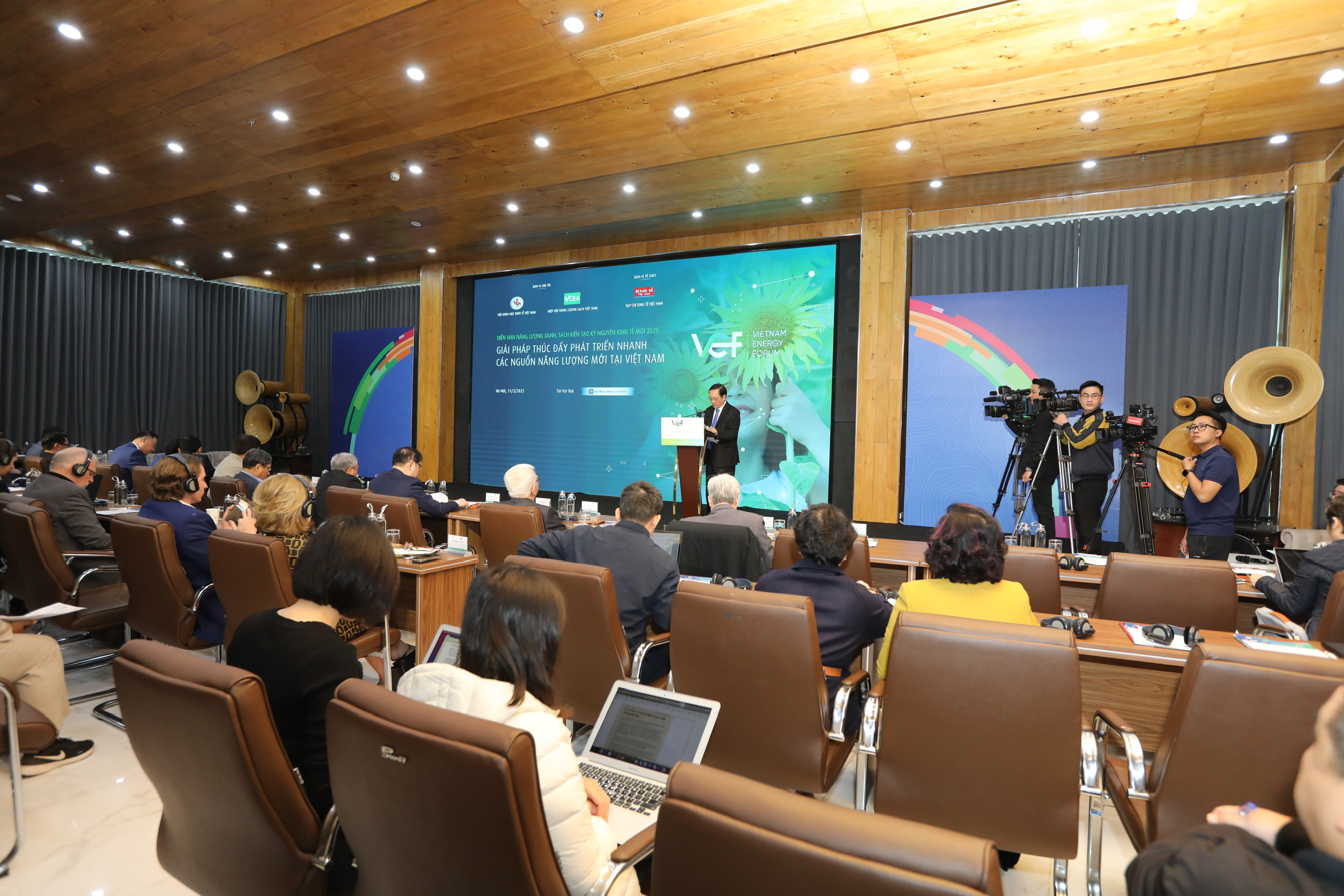 Diễn đàn Năng lượng Việt Nam 2025 