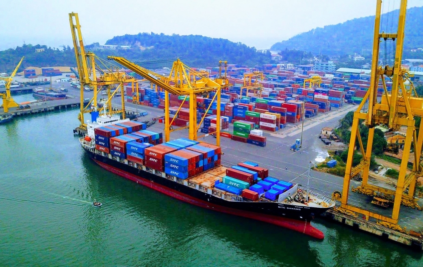 Tính đến cuối năm 2024, lượng hàng hóa thông qua cảng biển Đà Nẵng đạt 13,88 triệu tấn, tập trung chủ yếu tại cảng Tiên Sa