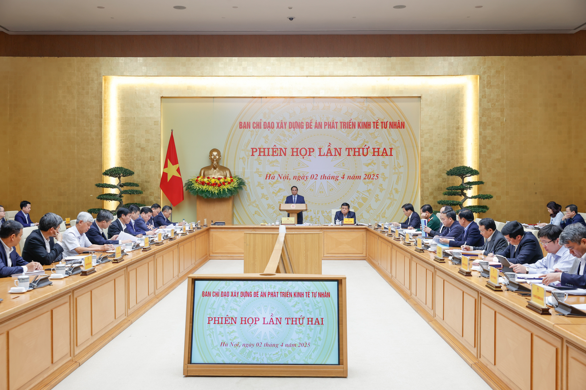 Quang cảnh cuộc họp - Ảnh: VGP