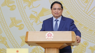 PM asks for measures to promote private sector