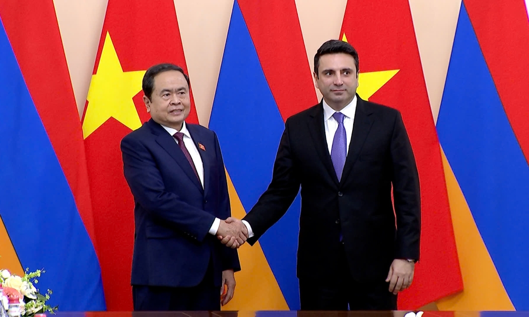 Chủ tịch Quốc hội Trần Thanh Mẫn hội đàm với Chủ tịch Quốc hội Armenia - Ảnh: Quochoi.vn