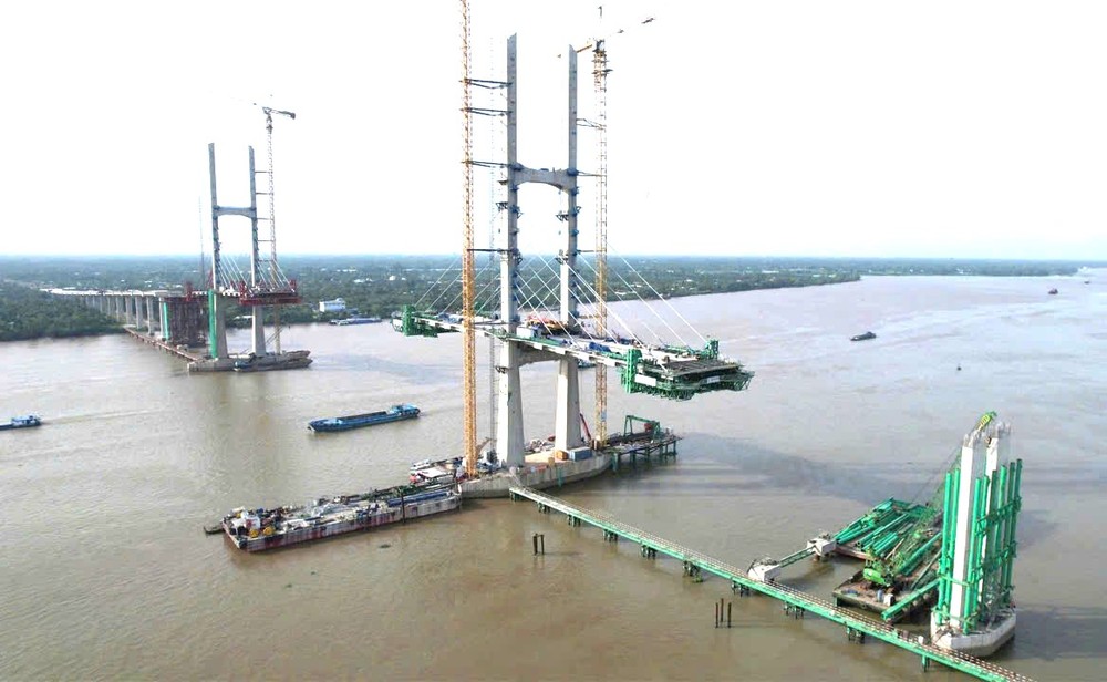 Một đoạn nhịp cầu Rạch Miễu 2