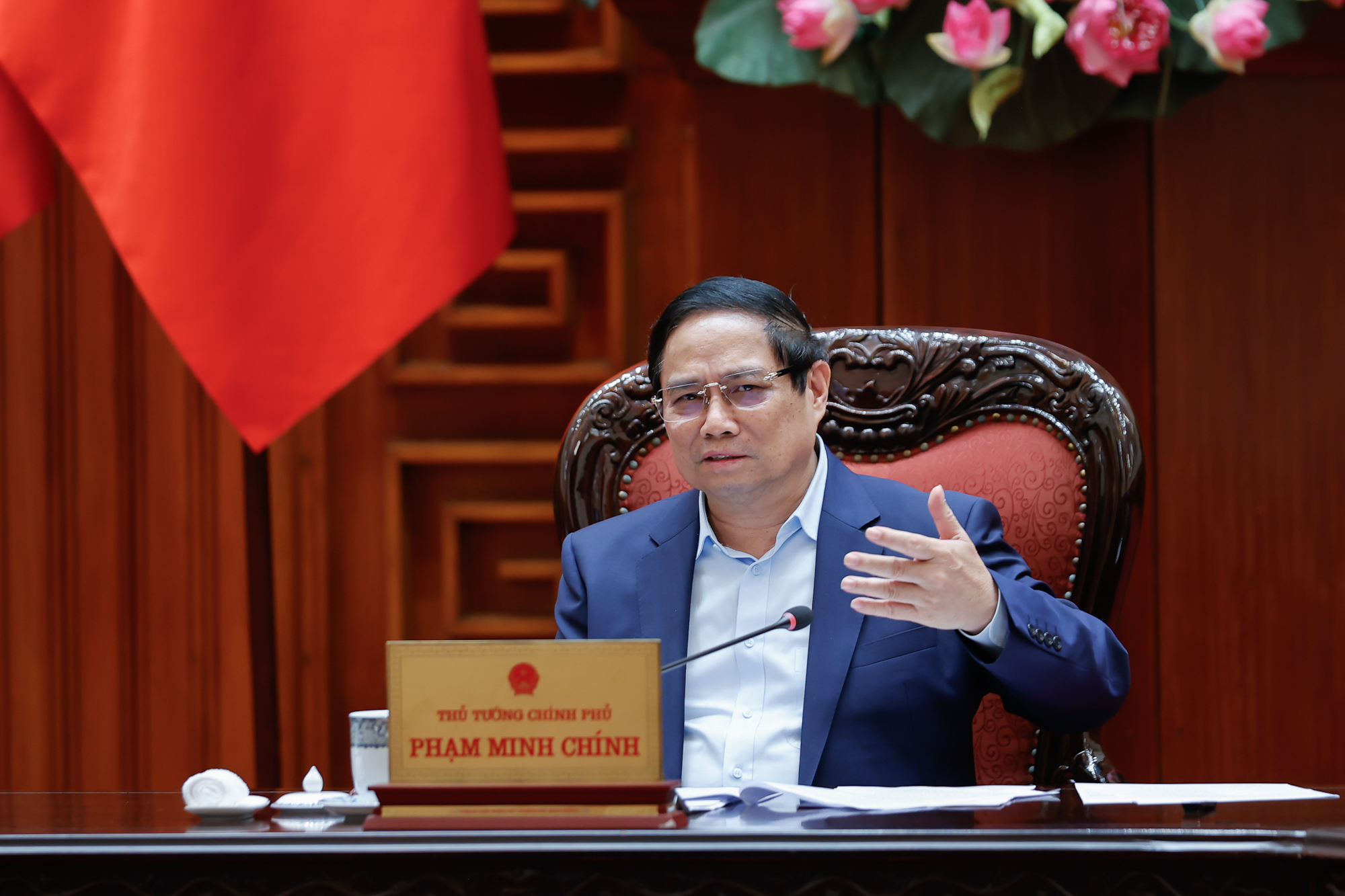 Thủ tướng Phạm Minh Chính chủ trì cuộc họp - Ảnh: VGP