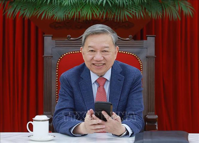Tổng Bí thư Tô Lâm điện đàm với Tổng thống Hoa Kỳ Donald Trump. Ảnh: TTXVN