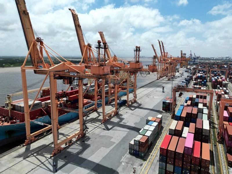 Hoạt động xuất nhập khẩu của Việt Nam trong quý 1/2025 vẫn đạt được những kết quả tích cực trong bối cảnh thương mại thế giới có nhiều biến động.
