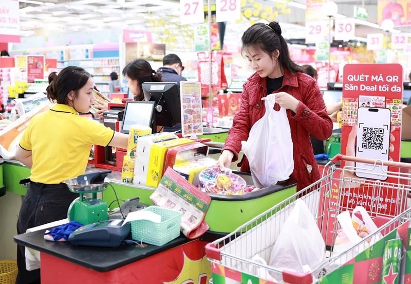 Retail sales of goods and services hit $65.4 bln in Q1, making a year-on-year increase of 9.9%