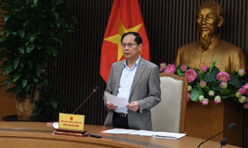 Phó Thủ tướng Bùi Thanh Sơn chủ trì cuộc họp về giải pháp ứng phó thuế đối ứng Mỹ