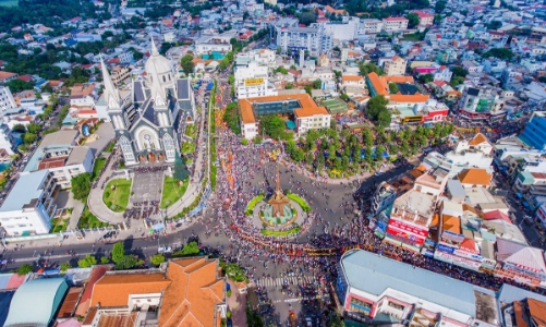 Kinh tế quý 1 khởi sắc, Bình Dương phấn đấu tăng trưởng 14% trong quý 2