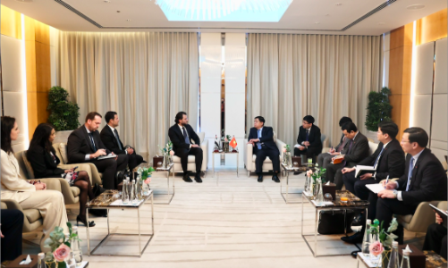 Tập đoàn AI UAE muốn đầu tư trung tâm dữ liệu, phát triển hạ tầng AI tại Việt Nam