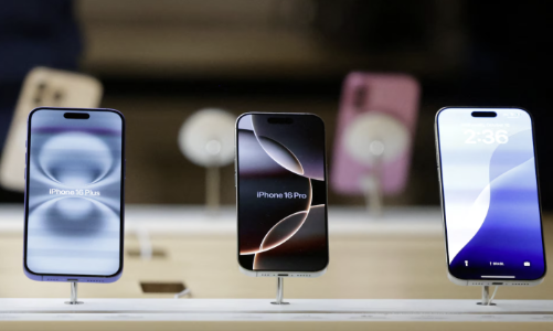 Cổ phiếu Apple “tuột dốc không phanh” vì giá iPhone ở Mỹ có thể tăng vọt do thuế quan