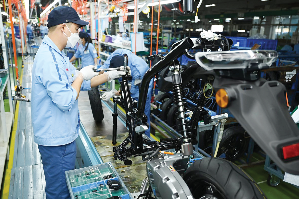 Sản lượng ngành sản xuất của Việt Nam tăng trưởng trở lại trong tháng 3/2025.