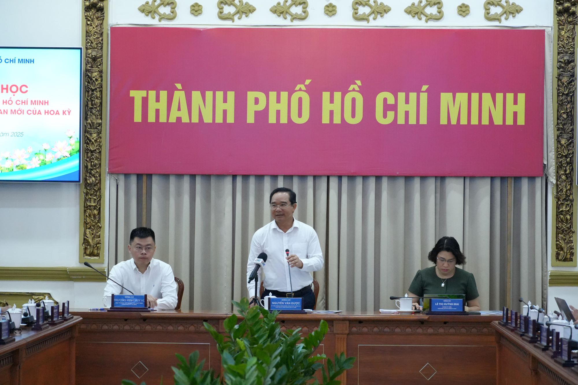 Chủ tịch Ủy ban nhân dân TP.HCM Nguyễn Văn Được phát biểu tại Hội thảo khoa học - Nguồn: Cổng thông tin điện tử TP.HCM.