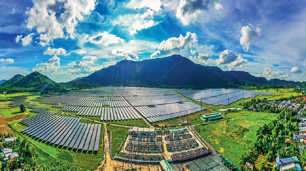 Điện năng và các nguồn năng lượng xanh, sạch là "huyết mạch" của nền kinh tế.