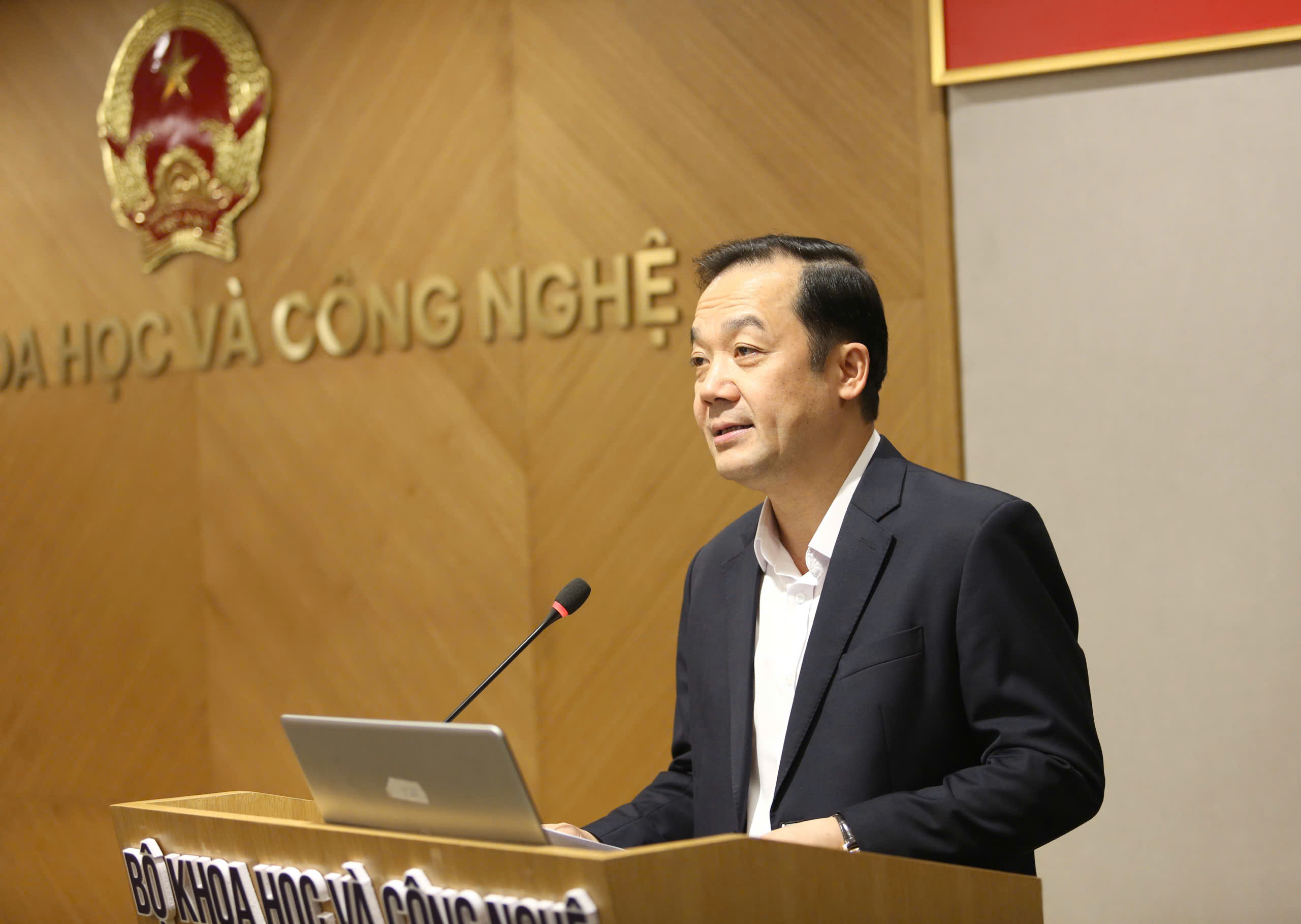 Thứ trưởng Bộ Khoa học và Công nghệ Phạm Đức Long phát biểu tại Lễ ra mắt. 