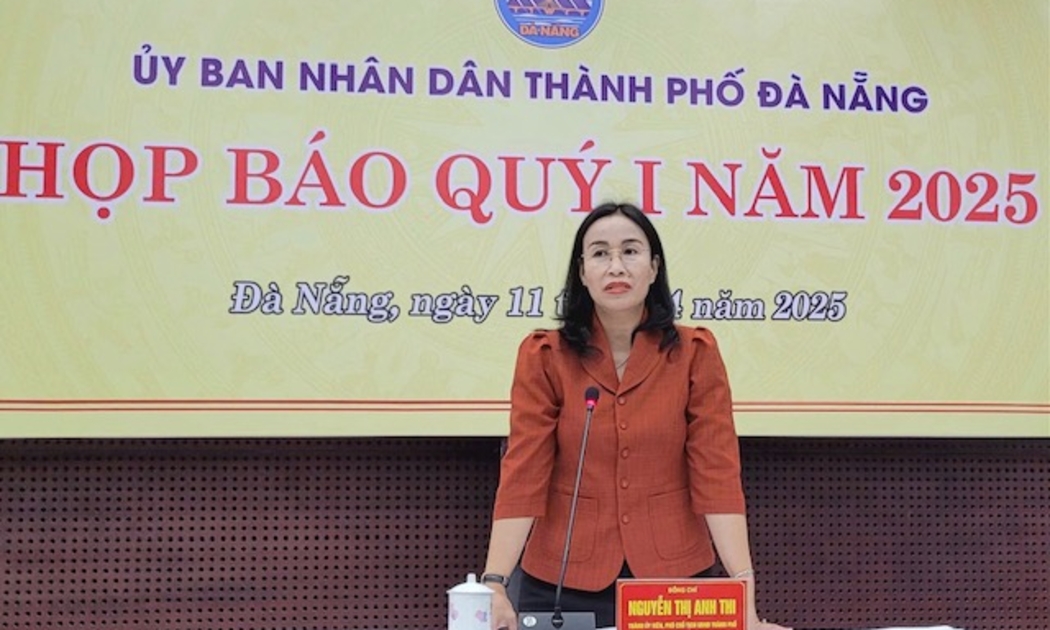 Phó Chủ tịch UBND TP. Đà Nẵng chủ trì họp báo. Ảnh Ngô Anh Văn