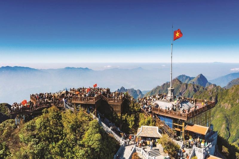 PM requests further tourism development 