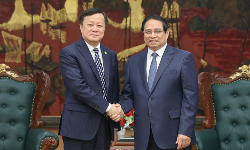 Thủ tướng đề nghị Tập đoàn COMAC Trung Quốc hỗ trợ Việt Nam phát triển đội tàu bay và mở rộng đường bay