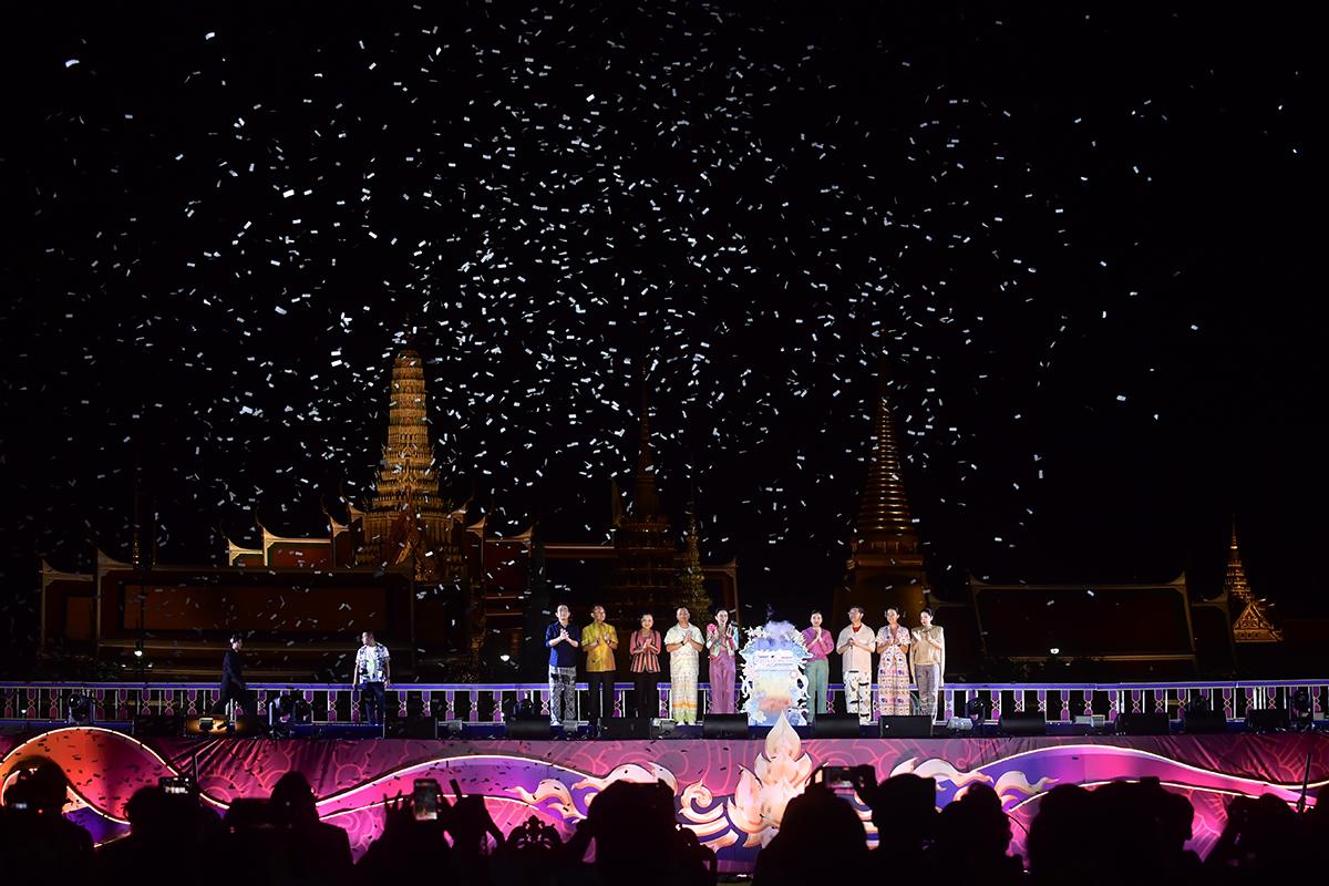 Songkran là cơ hội giới thiệu bản sắc văn hóa của Thái Lan cũng như sức mạnh mềm từ văn hóa.