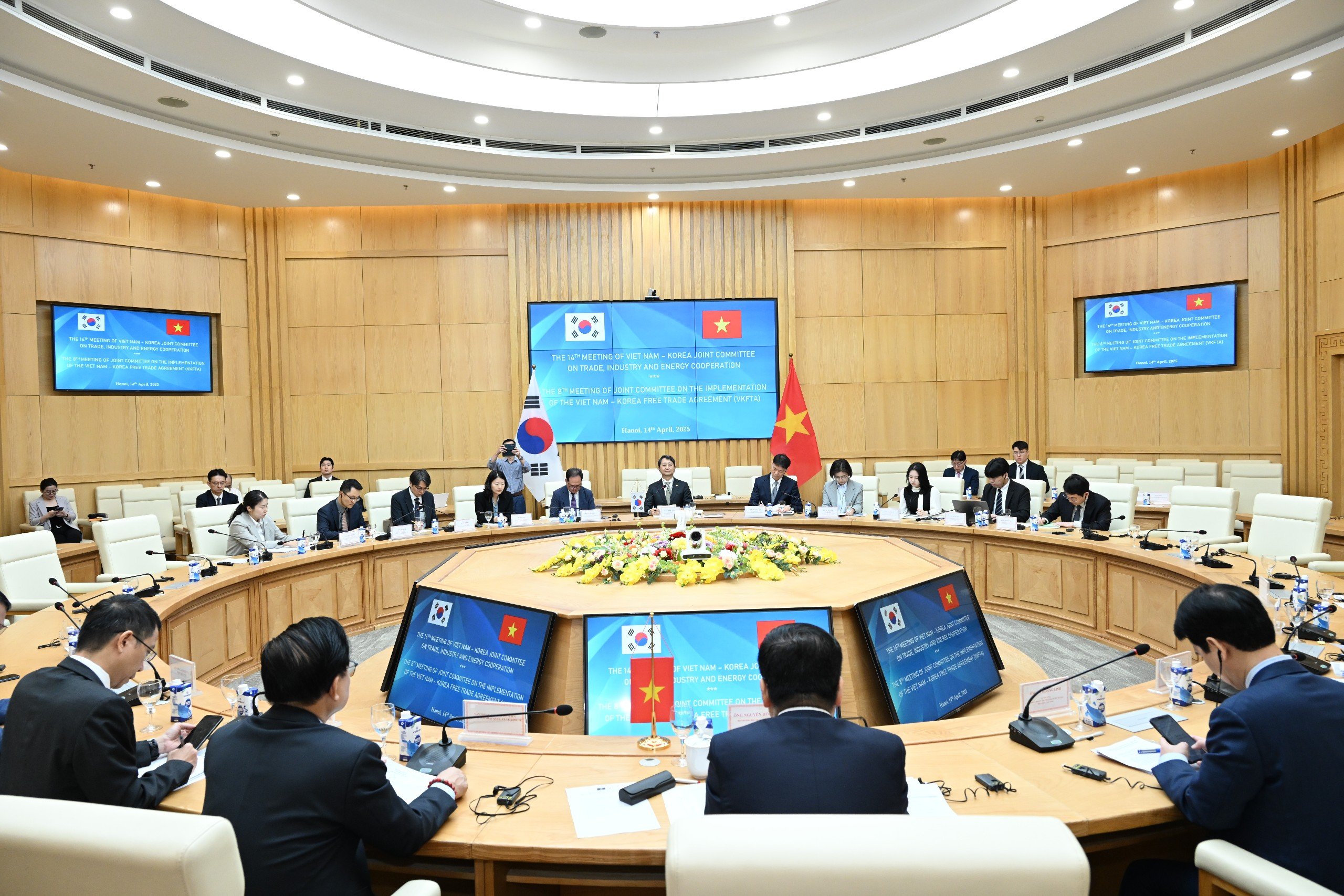 Kỳ họp lần thứ 8 của Ủy ban hỗn hợp thực thi Hiệp định Thương mại tự do Việt Nam &ndash; H&agrave;n Quốc.