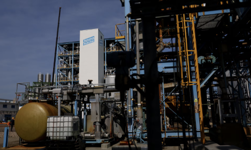 Châu Âu “tiến thoái lưỡng nan” về an ninh năng lượng