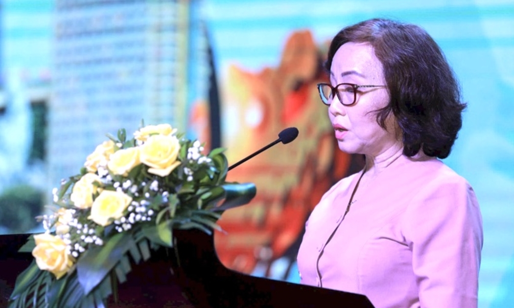 Bà Ngô Thị Kim Yến, Chủ tịch Hội Y học thành phố Đà Nẵng phát biểu khai mạc Hội thảo.