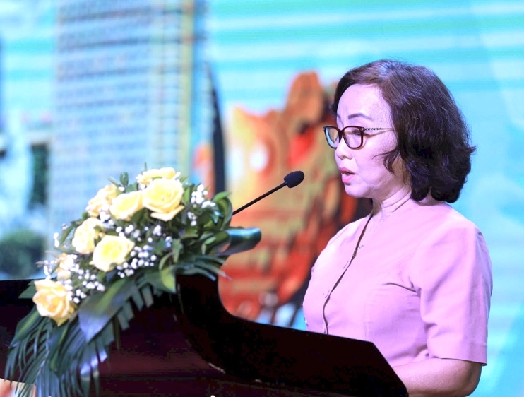 Bà Ngô Thị Kim Yến, Chủ tịch Hội Y học thành phố Đà Nẵng phát biểu khai mạc Hội thảo.