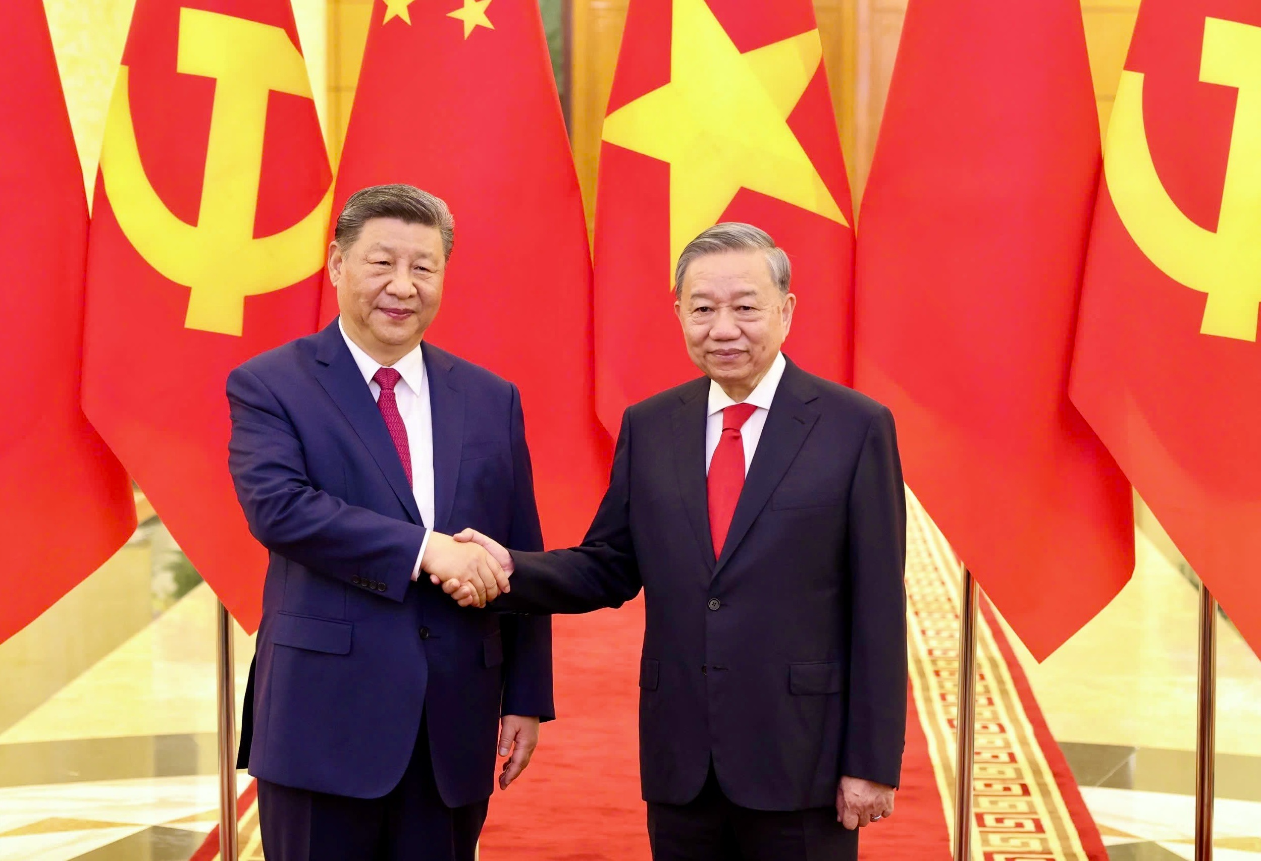 Tổng Bí thư Tô Lâm và Tổng Bí thư, Chủ tịch Trung Quốc Tập Cận Bình - Ảnh: Trí Phong