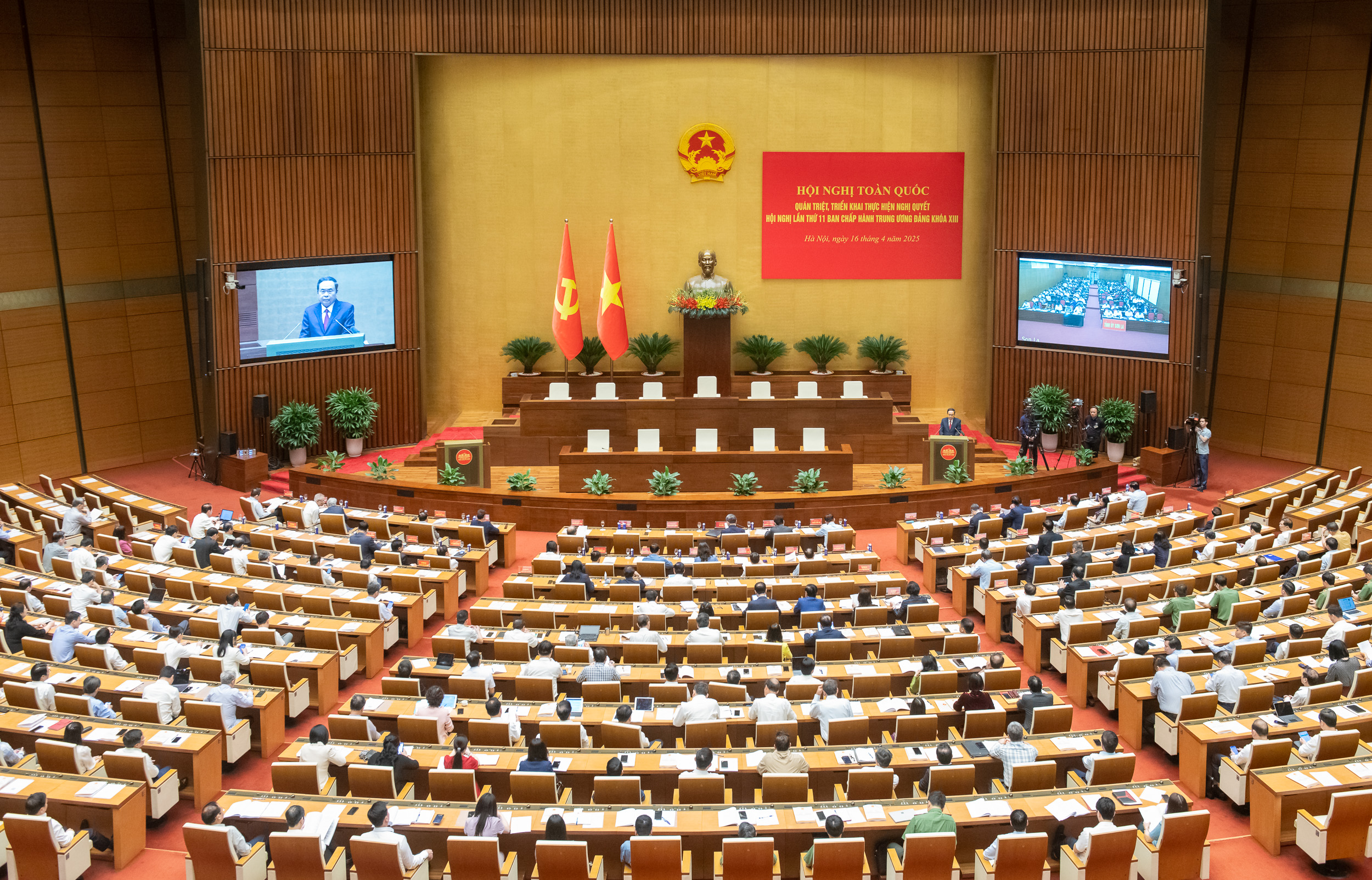 Quang cảnh hội nghị - Ảnh: Quochoi.vn