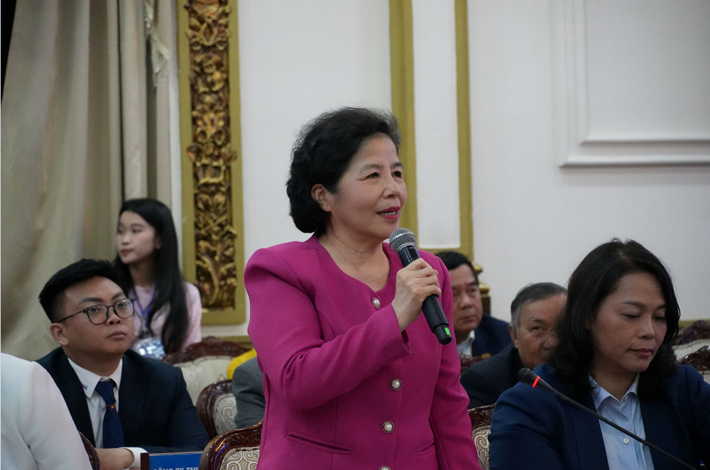 Bà Mai Kiều Liên, Tổng Giám đốc Công ty Cổ phần Sữa Việt Nam (Vinamilk), chia sẻ tại buổi Đối thoại - Nguồn: Cổng thông tin điện tử TP.HCM.