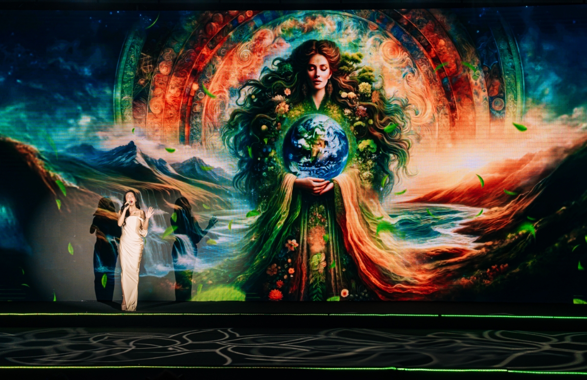 Ca kh&uacute;c &ldquo;Ước mơ của mẹ&rdquo; được tr&igrave;nh b&agrave;y bởi giọng ca Văn Mai Hương chạm đến tr&aacute;i tim của kh&aacute;n giả với th&ocirc;ng điệp về tổ ấm nơi kết nối s&acirc;u sắc cả gia đ&igrave;nh.