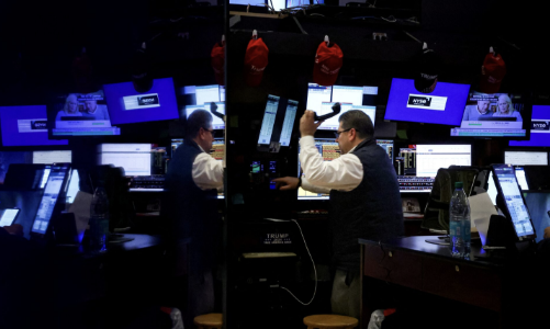 Biến động dịu bớt, chứng khoán Mỹ và giá dầu đồng loạt giảm nhẹ