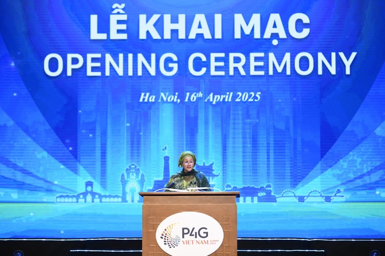 Bà Amina Mohammed, Phó Tổng Thư ký Liên Hợp Quốc (UN) phát biểu tại Hội nghị thượng đỉnh Diễn đàn Đối tác vì Tăng trưởng xanh và Mục tiêu toàn cầu (P4G) lần thứ tư. Ảnh: VGP