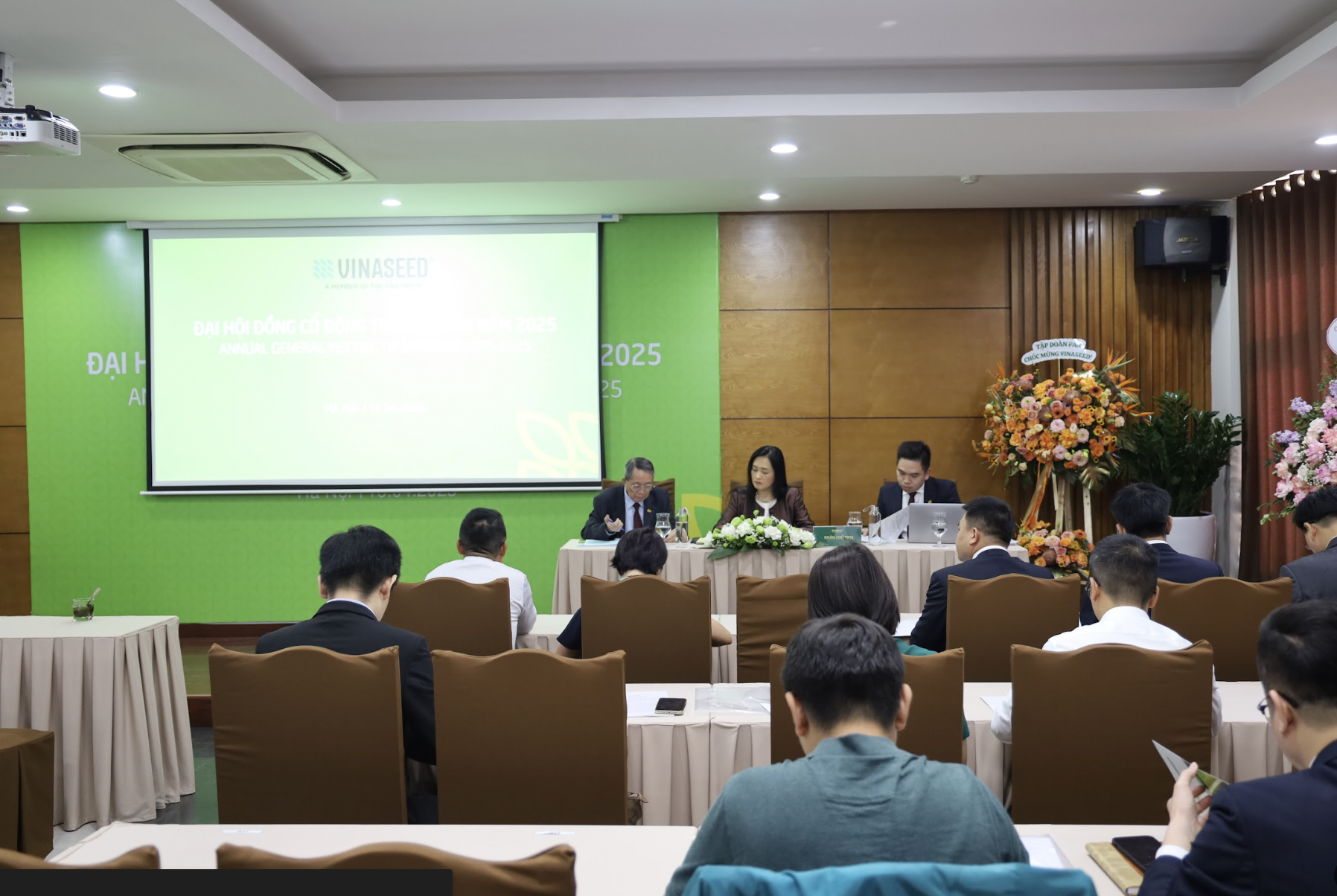 Công ty Cổ phần Tập đoàn Giống cây trồng Việt Nam (Vinaseed, NSC) tổ chức Đại hội đồng cổ đông thường niên năm 2025 tại Hà Nội. 