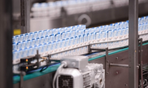 Nhà sản xuất sữa tươi sạch Việt Nam cam kết về trung hòa carbon và Net Zero