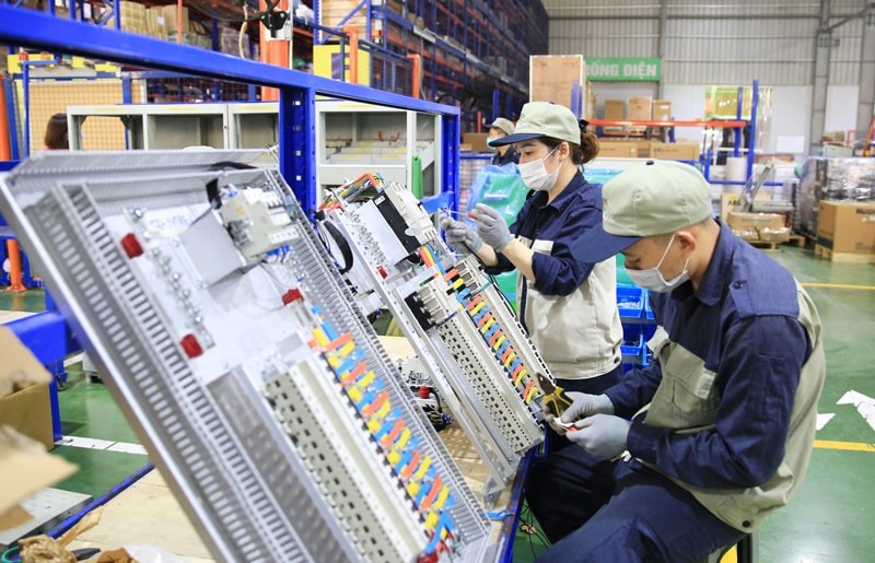 Bản chất của đổi mới sáng tạo đòi hỏi phải liên tục phát triển sản phẩm mới, thay đổi mô hình kinh doanh và bắt kịp xu hướng thị trường. Ảnh minh họa