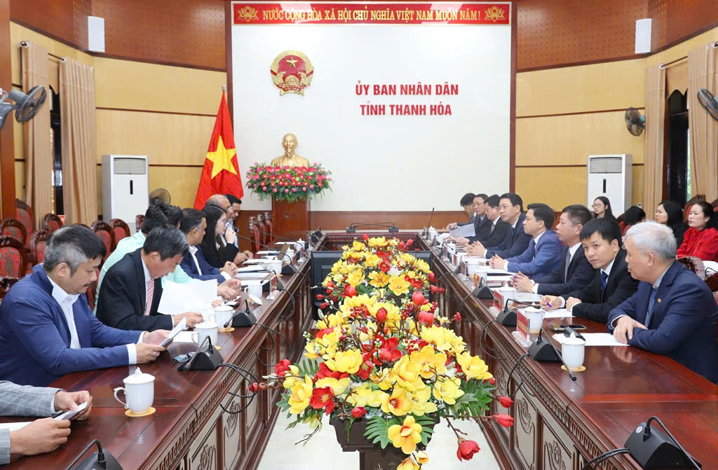 Toàn cảnh buổi làm việc