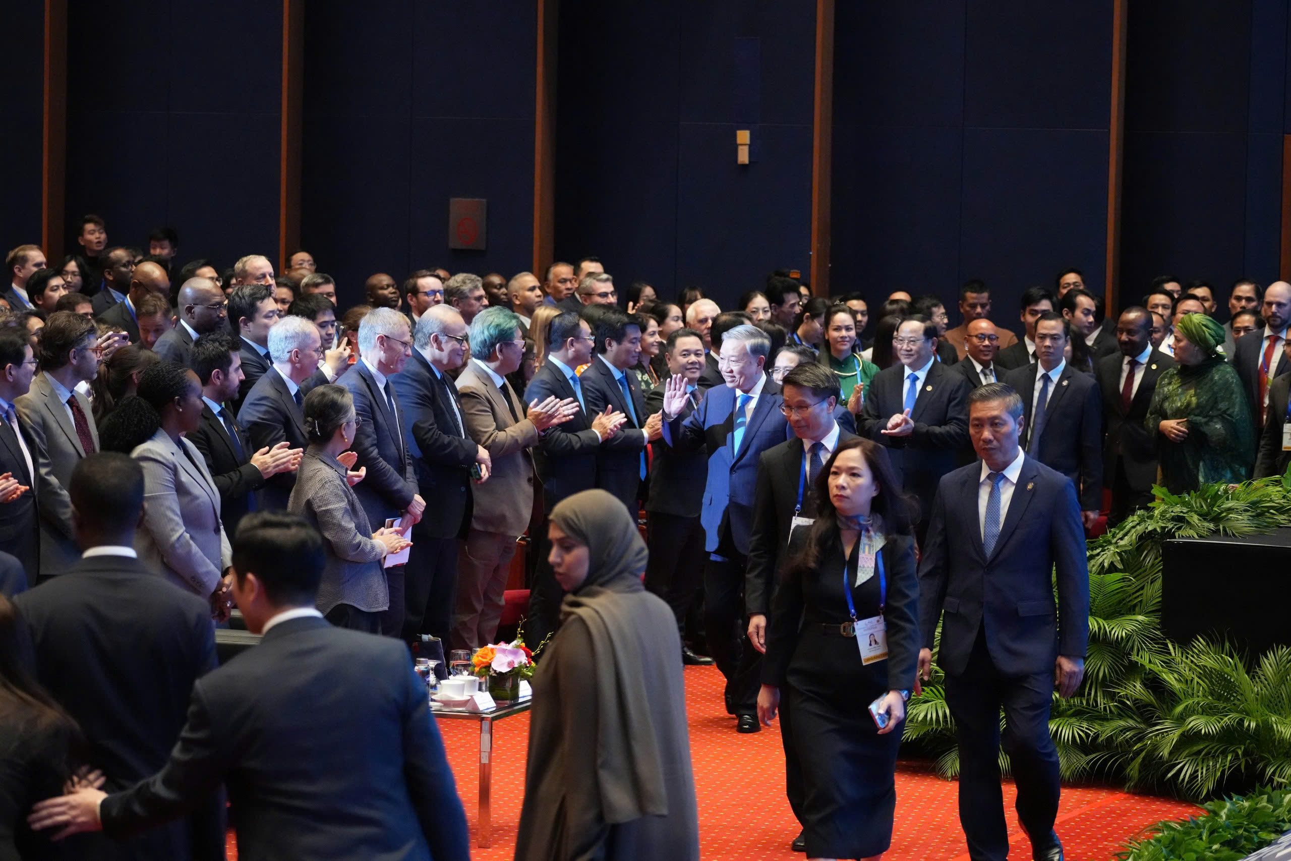 Tổng B&iacute; thư T&ocirc; L&acirc;m đến dự v&agrave; ph&aacute;t biểu tại Lễ khai mạc&nbsp;Hội nghị Thượng đỉnh Diễn đ&agrave;n Đối t&aacute;c v&igrave; Tăng trưởng xanh v&agrave; Mục ti&ecirc;u to&agrave;n cầu (P4G) lần thứ tư. Ảnh: Việt Tuấn/VnEconomy