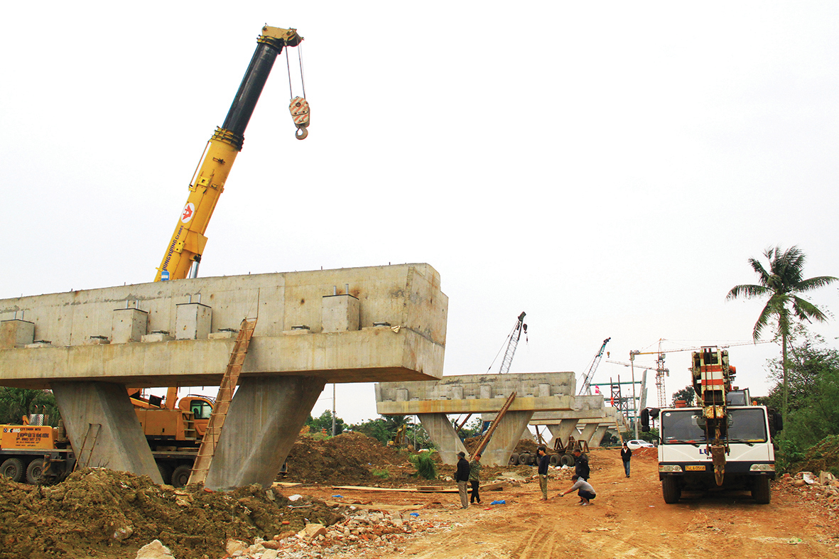 Công trường thi công dự án đường ven biển kết nối hành lang kinh tế Đông Tây, tỉnh Quảng Trị - Giai đoạn 1. Ảnh Quảng Hải