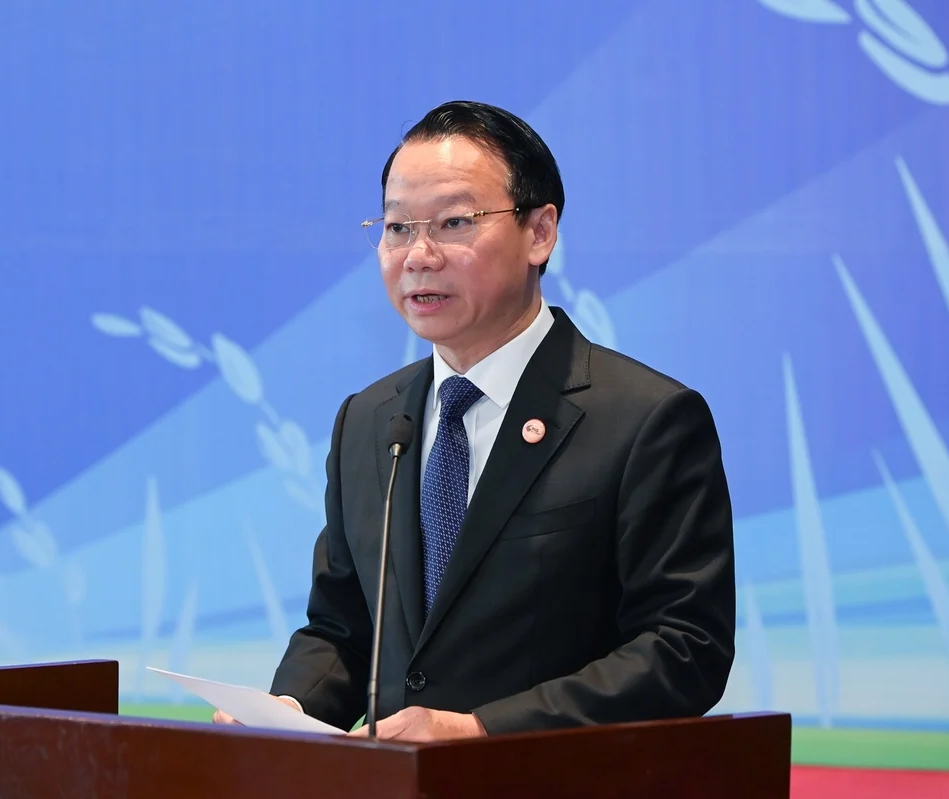 Bộ trưởng Đỗ Đức Duy: 