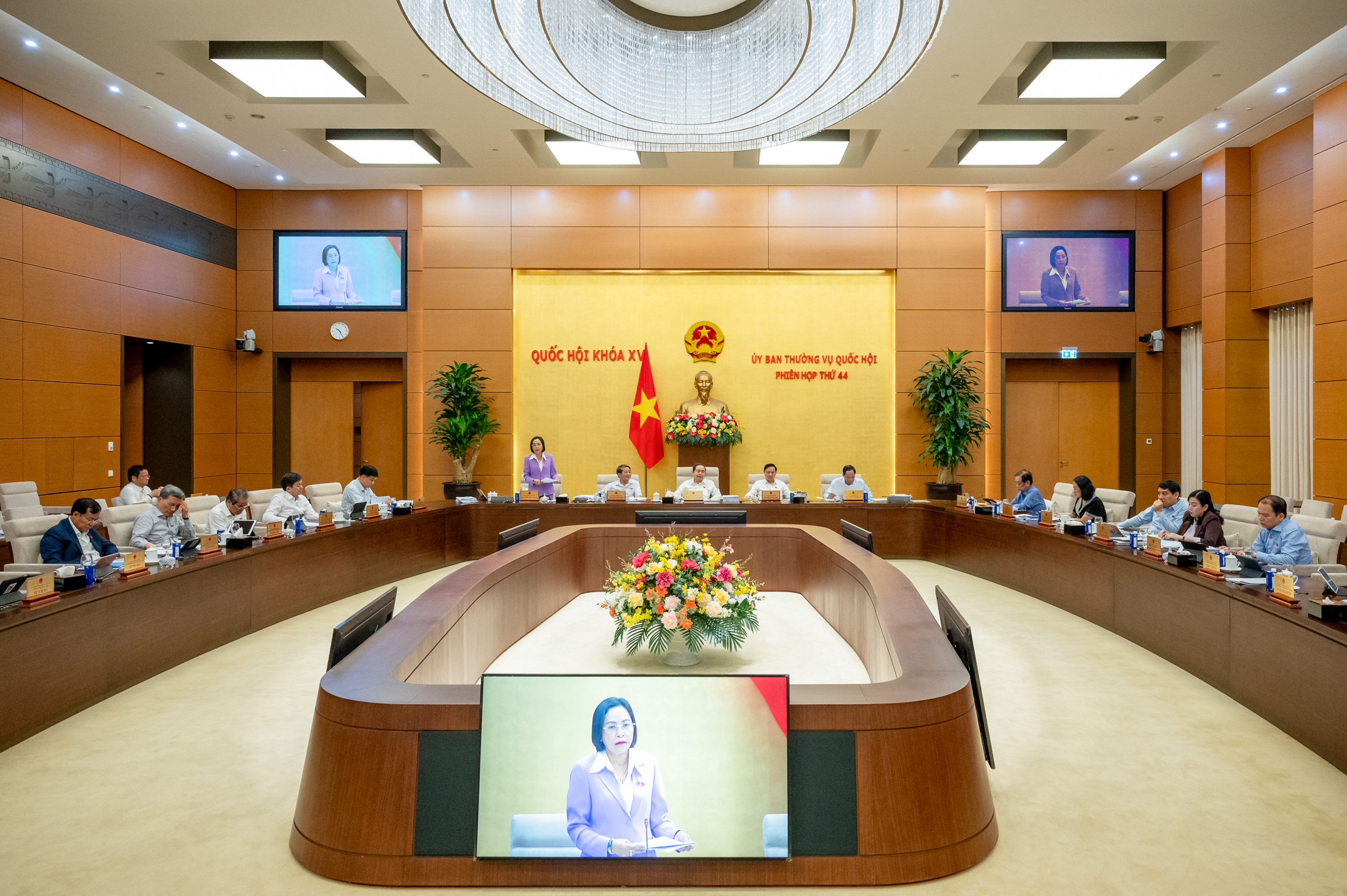 To&agrave;n cảnh phi&ecirc;n họp. Ảnh: Quochoi.vn.