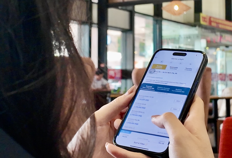 Hành khách có thể mua vé thông qua ứng dụng VNEID.