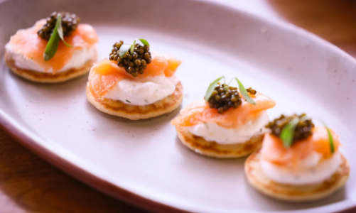 Trứng cá muối: Món ăn xa xỉ mới tại Mỹ?