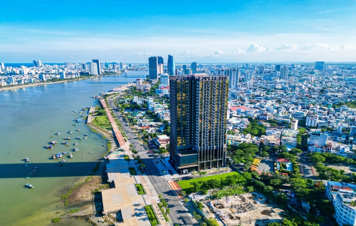 Tầm nh&igrave;n panorama bao trọn kỳ quan Đ&agrave; th&agrave;nh của SAM Towers.
