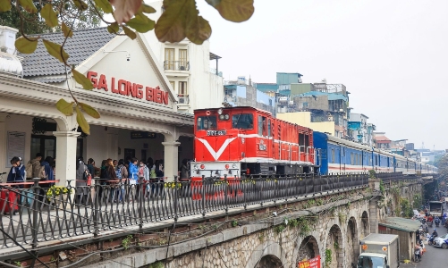 Hoàn thiện hành lang pháp lý, tạo đột phá cho phát triển đường sắt 