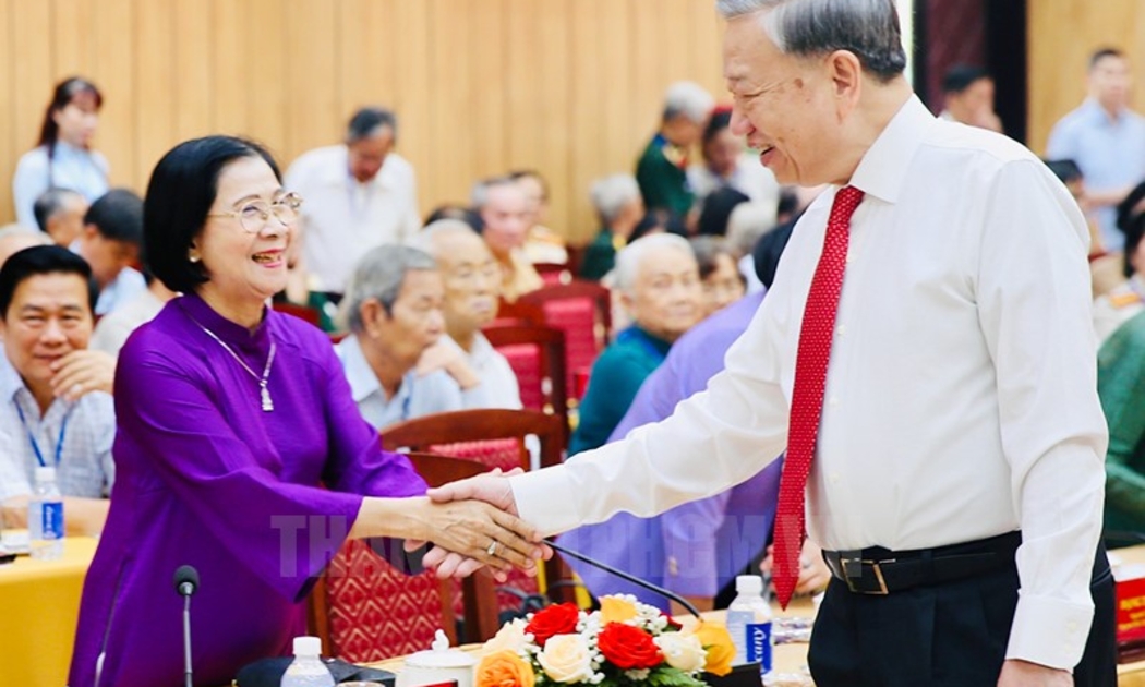 Tổng Bí thư Tô Lâm gặp mặt cán bộ lão thành cách mạng, người có công, gia đình chính sách tiêu biểu các tỉnh, TP phía Nam.