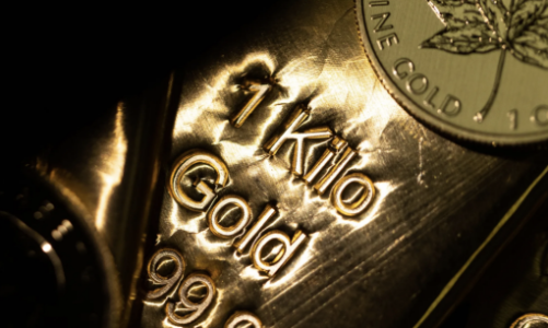 Giá vàng giảm chóng mặt dù loạt số liệu kinh tế Mỹ ảm đạm