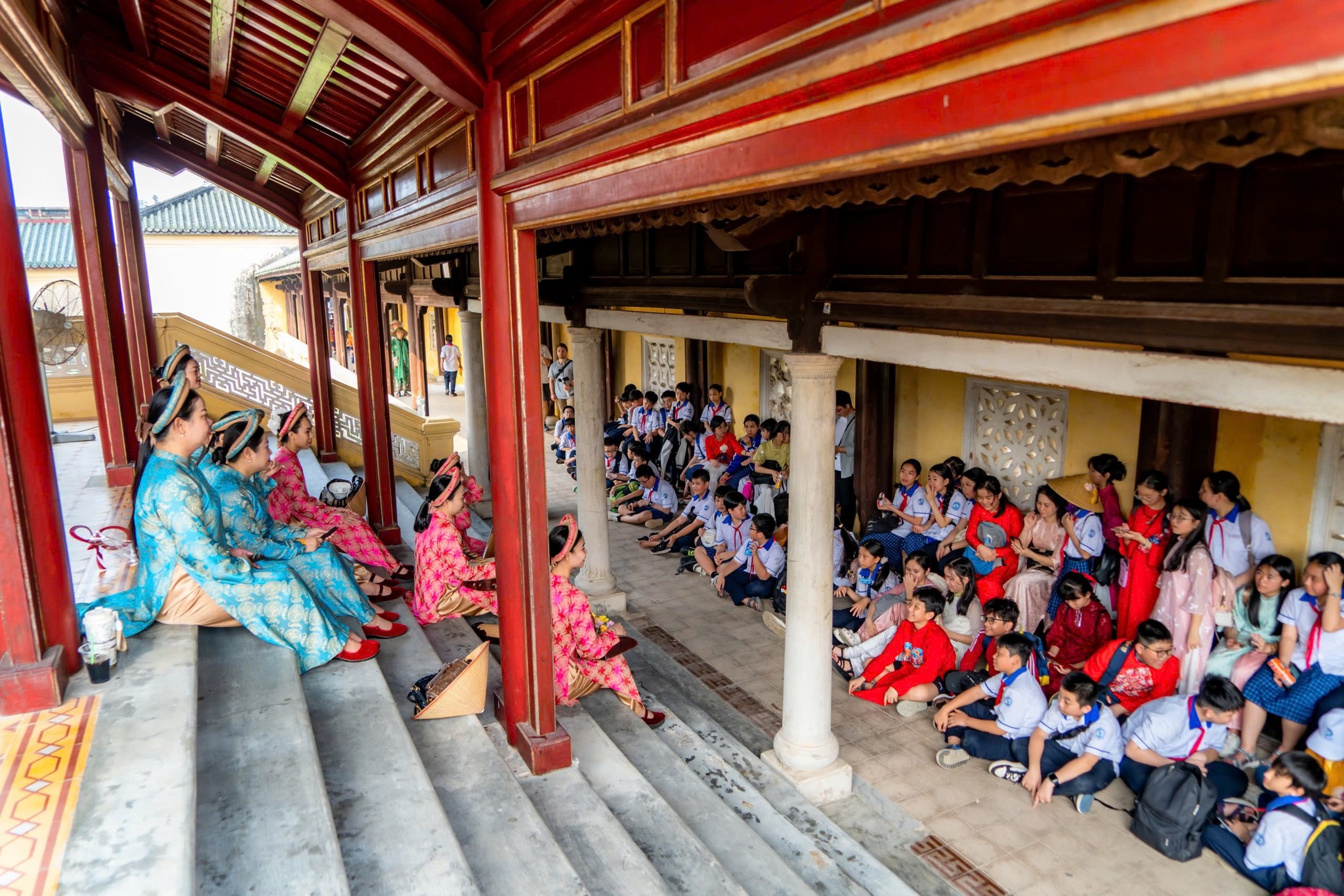 Lần thứ hai đăng cai Năm Du lịch quốc gia, Huế sẽ c&oacute; 160 sự kiện trải d&agrave;i suốt năm.