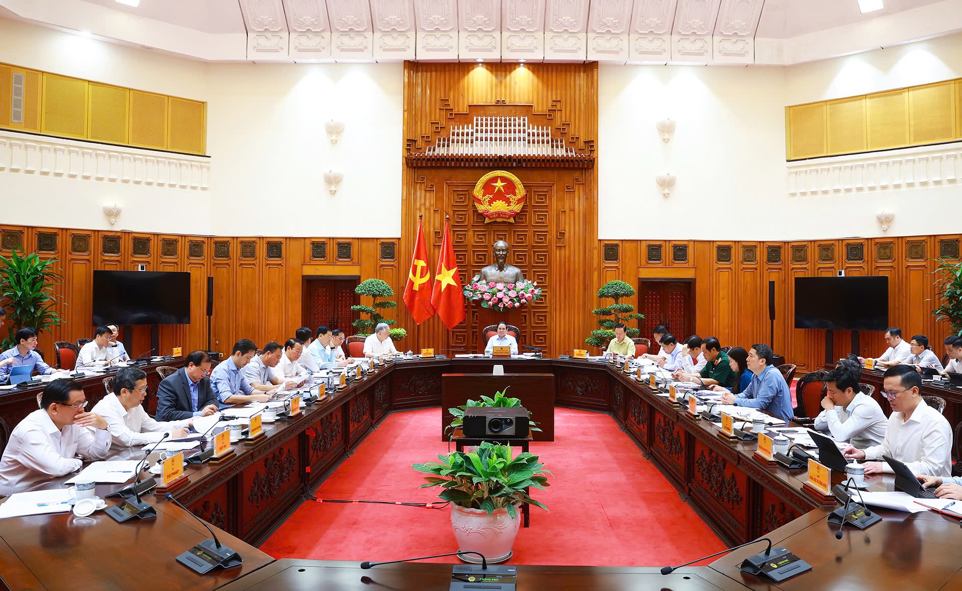 Quang cảnh phi&ecirc;n họp - Ảnh: VGP