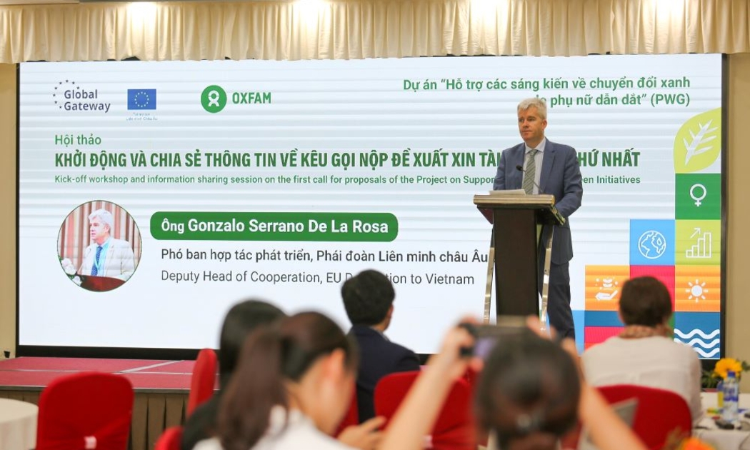 Ông Gonzalo Serrano De La Rosa phát biểu tại sự kiện.